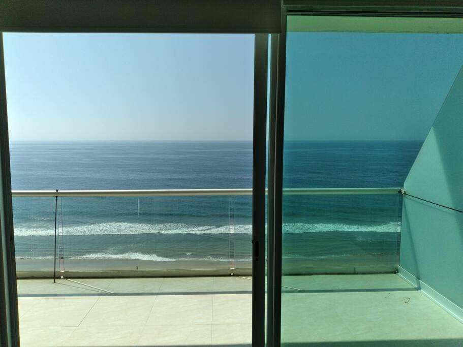 Beautiful 3 Bedroom, Fully Furnished, On The Beach Mazatlan Bagian luar foto