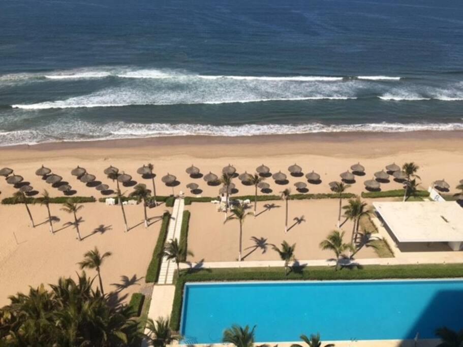 Beautiful 3 Bedroom, Fully Furnished, On The Beach Mazatlan Bagian luar foto